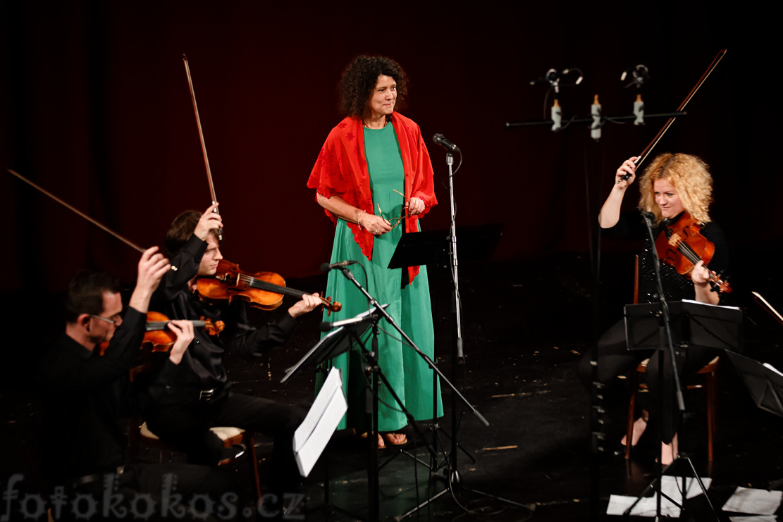 Iva Bittová & Mucha Quartet - Žďár nad Sázavou - Concentus Moraviae 2016