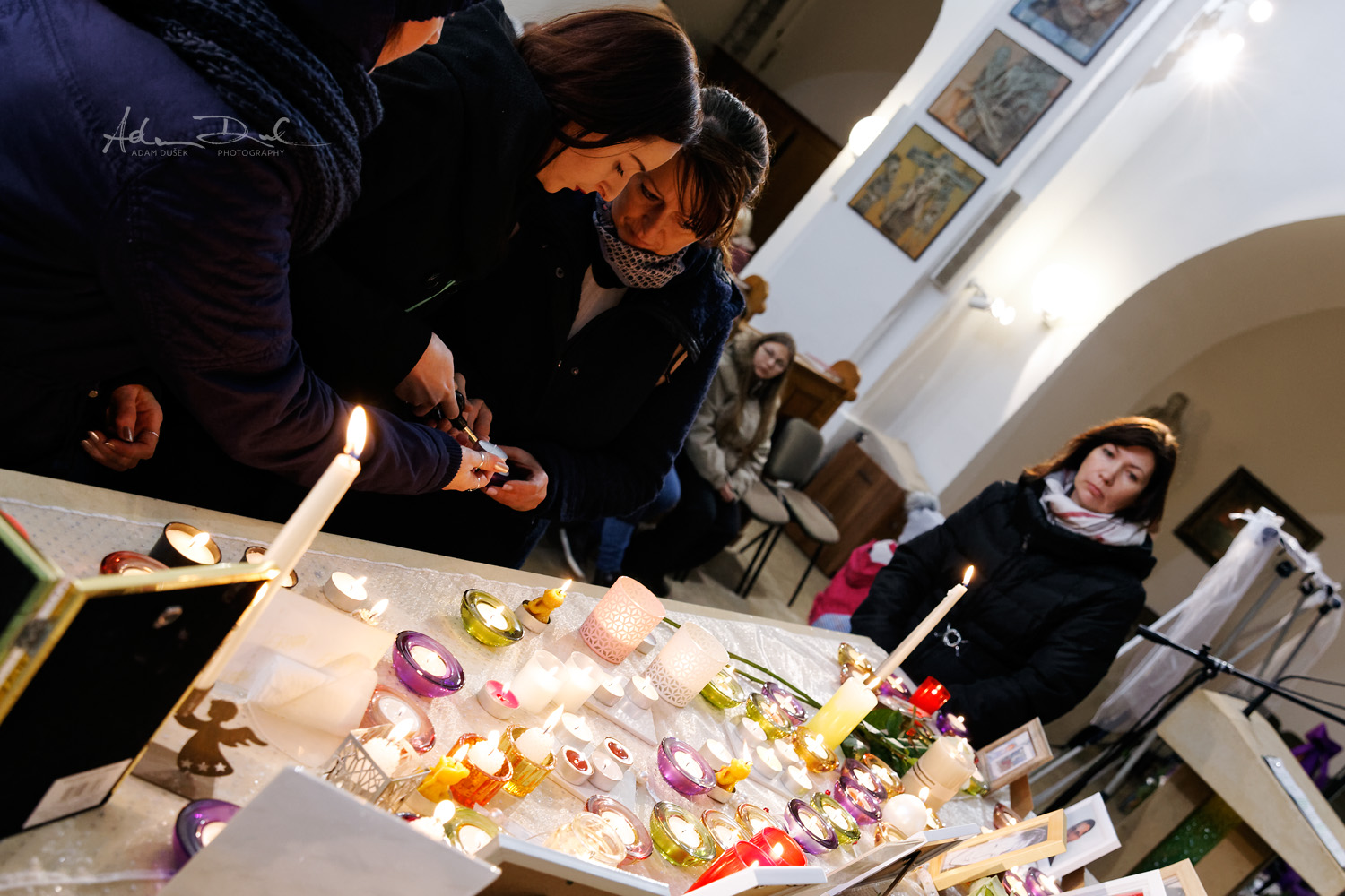 Zapalme svíčku - světový den památky zesnulých dětí