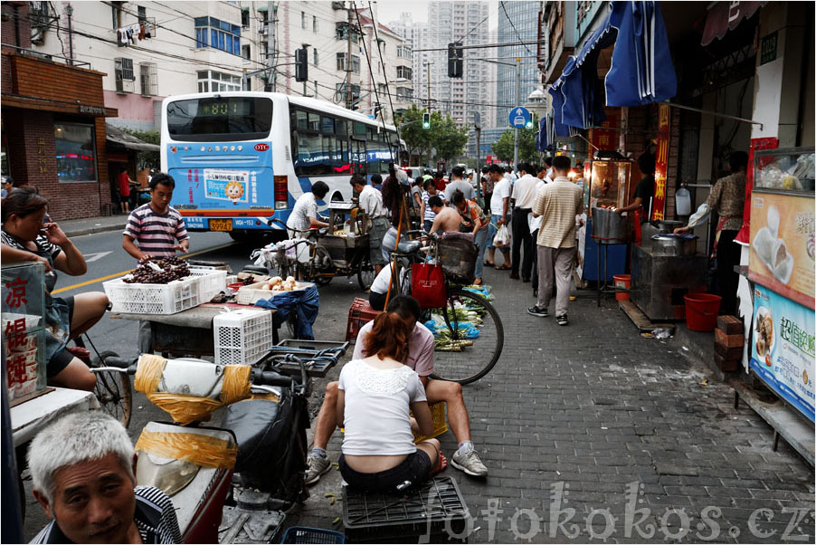 Shanghai Street Photo